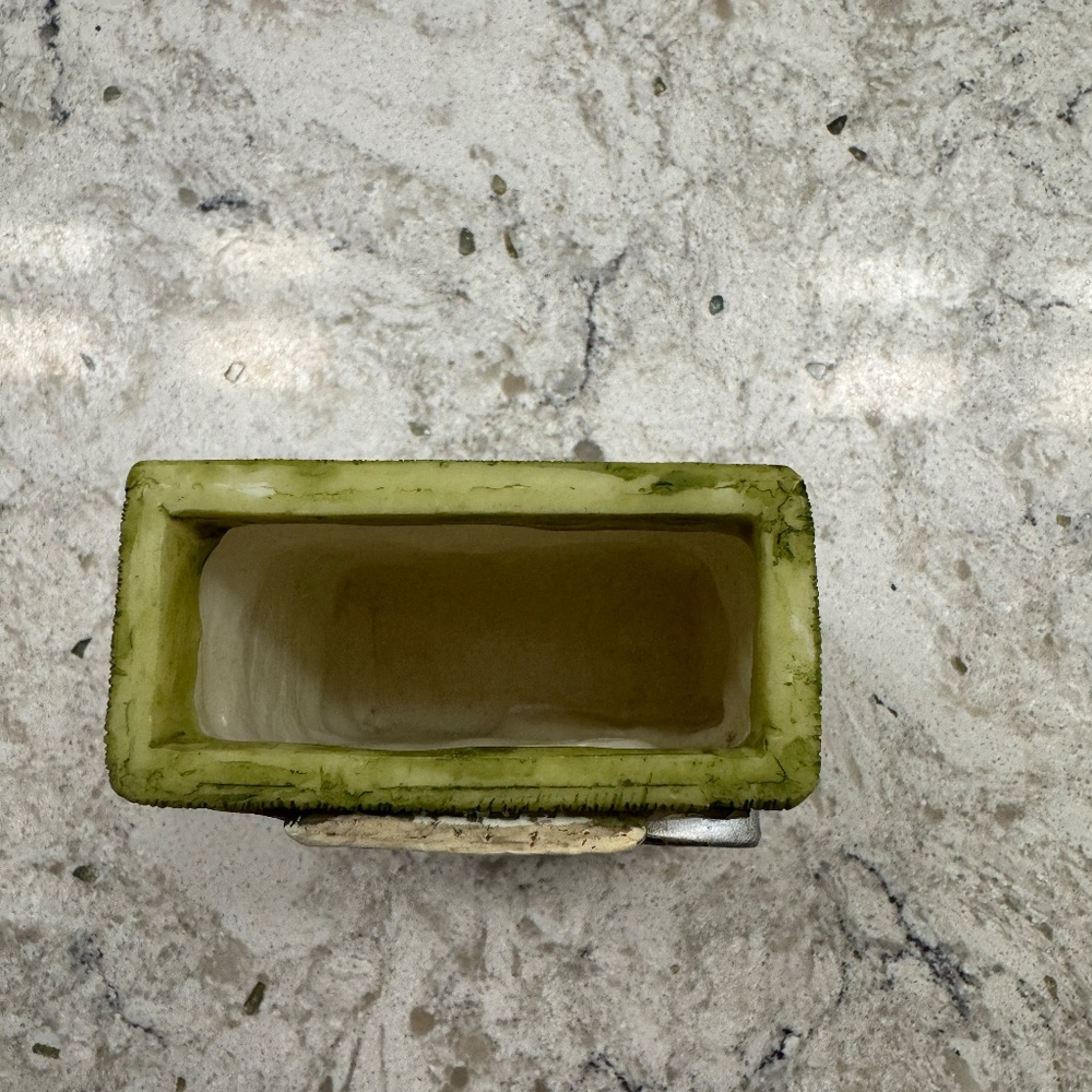 Vintage Golf -Themed resin holder used for business cards or pen holder - Picture 4 of 8